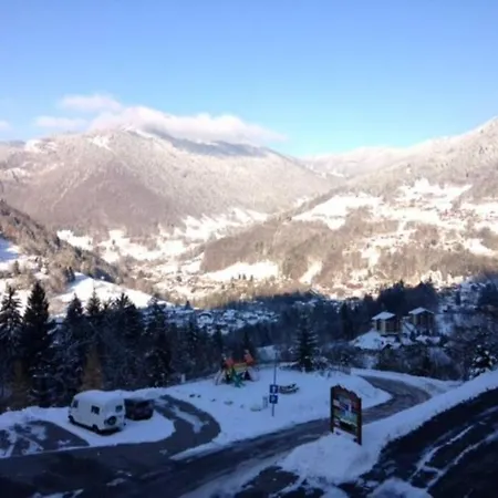 Au Pied des Pistes B31, Chaleureux studio 4 pers, vue sur la vallée imprenable avec WIFI, DRAPS NON COMPRIS Saint-Jean-dʼAulps Extérieur photo